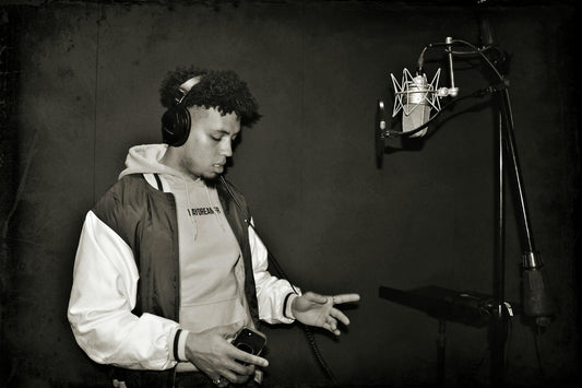 Crafting Your Sound: Techniques on How to Make Rap Music