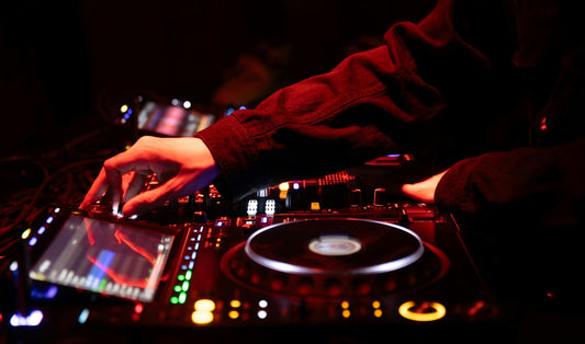 8 Best DJ Mixers 2024! (Affordable To Professional)