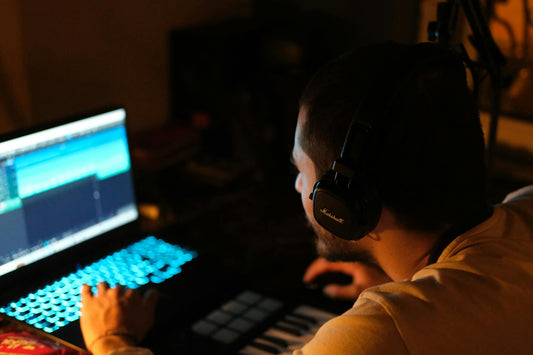 9 Best VST Plugins For The Drum Bus! (Clean & Punchy)
