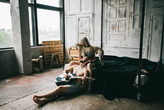10 Tips: How To Create Melodies About Love!