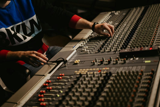 Level Up Your Skills: Mastering Music Mixing Essentials